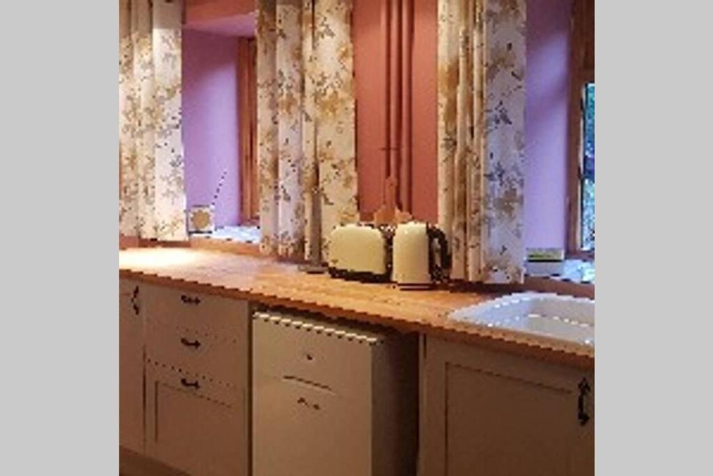 Rowan Cottages With Panoramic Views Of The Stiperstones And Walks On The Doorstep 슈루즈버리 외부 사진